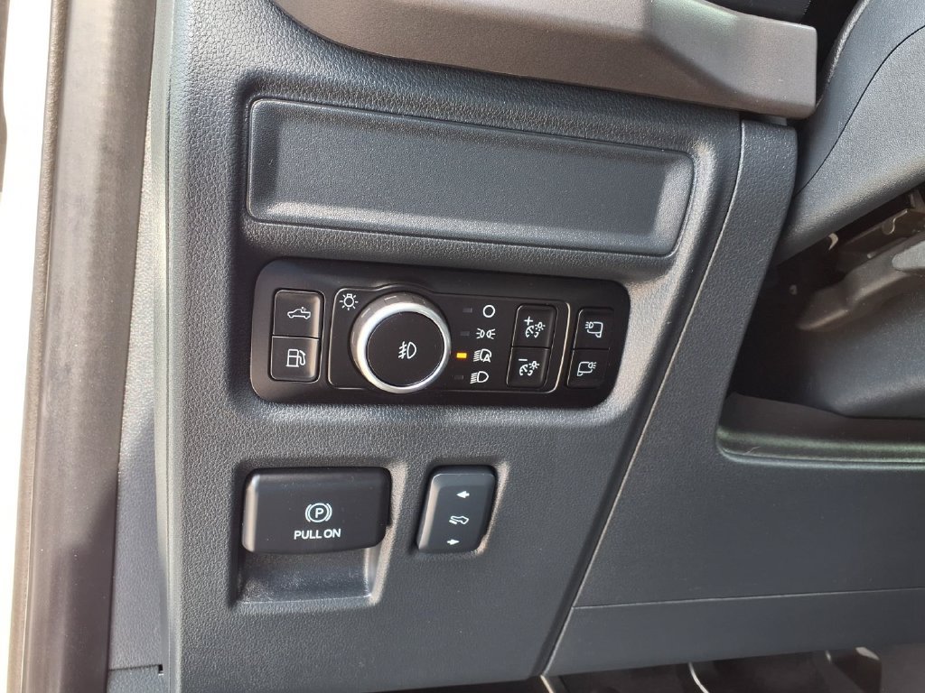 Used 2025 Ford F150 XLT w/ Equipment Group 303A High AWD/4WD image 27