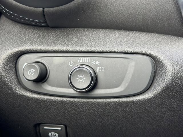 Used 2022 Chevrolet Blazer LT image 31