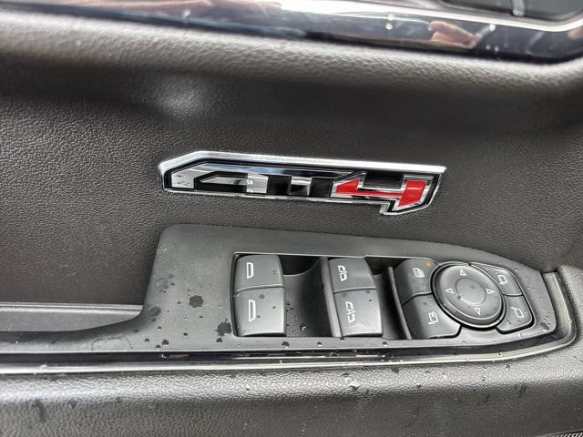 Used 2024 GMC Sierra 1500 AT4 w/ AT4 Premium Package AWD/4WD image 24