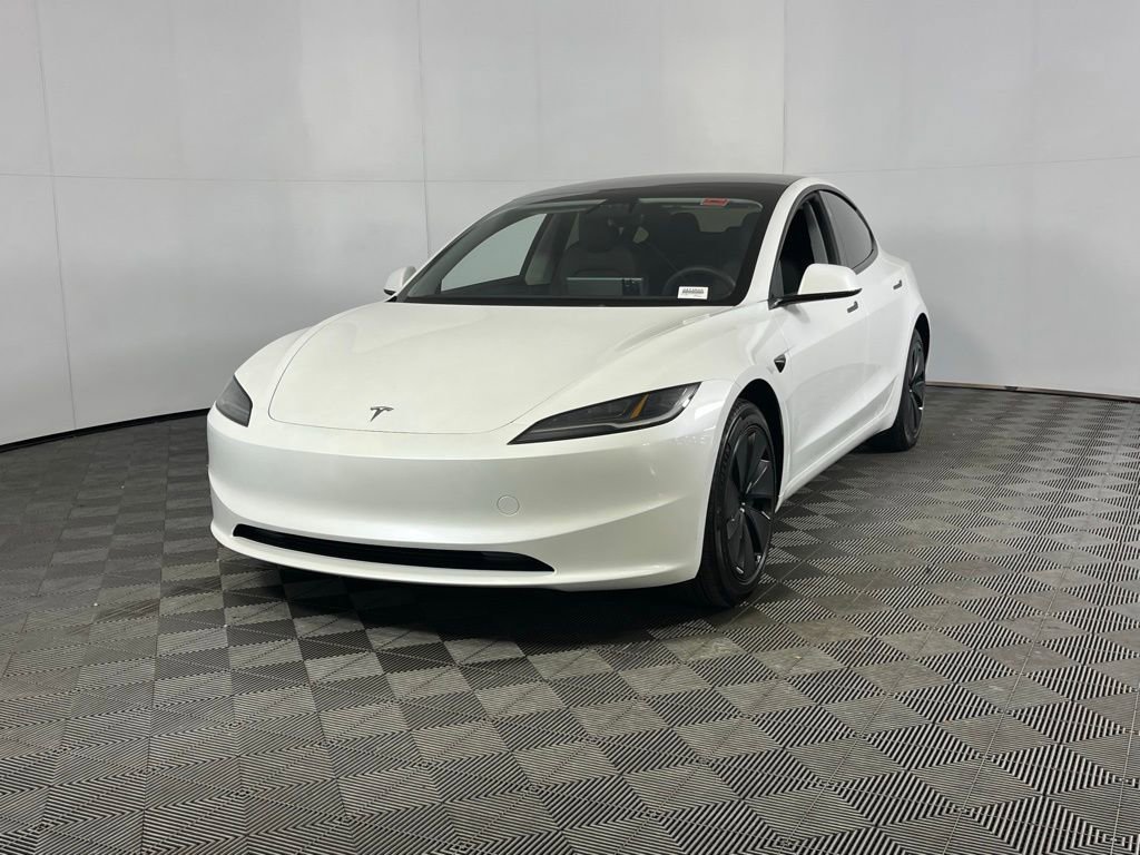 Used 2025 Tesla Model 3 Long Range image 3