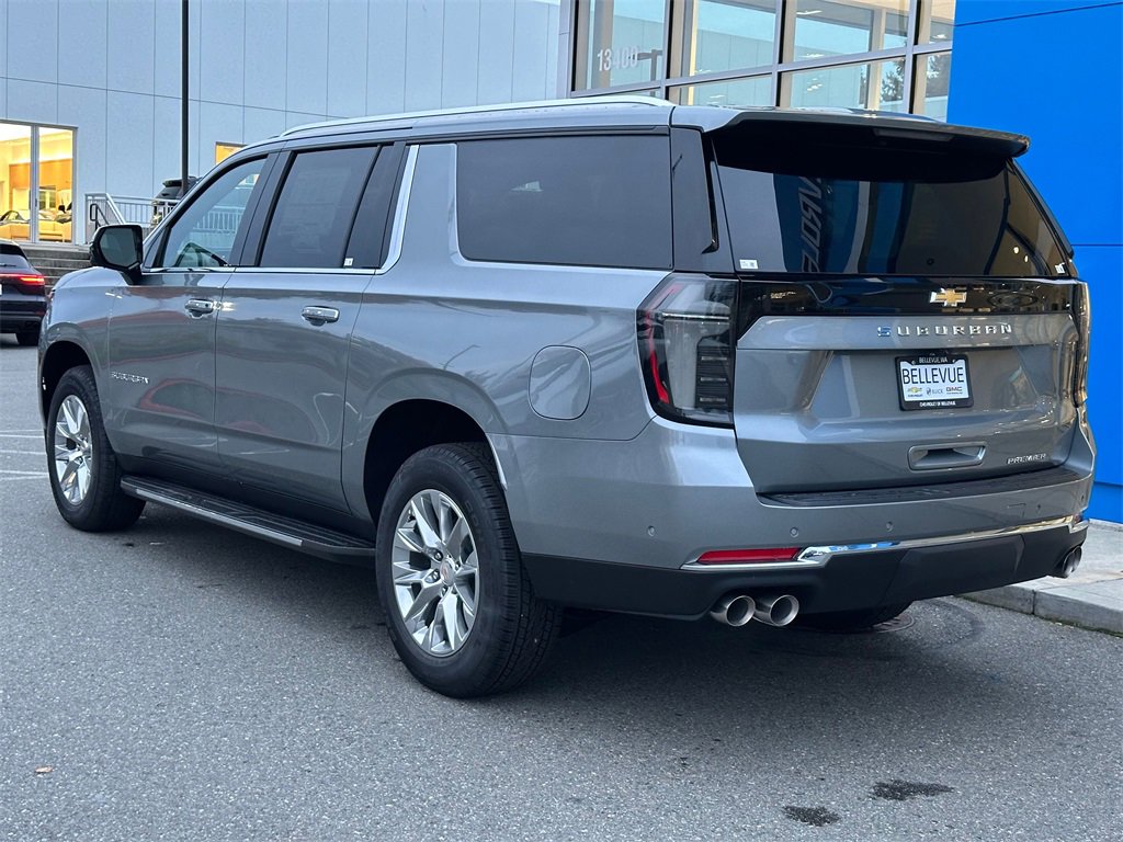 New 2026 Chevrolet Suburban Premier image 3