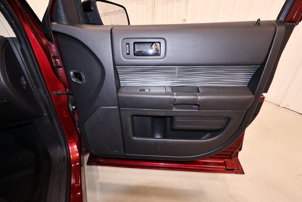 Used 2019 Ford Flex SEL w/ Equipment Group 202A AWD/4WD image 20