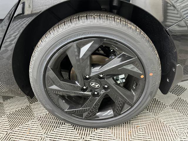 New 2026 Hyundai Elantra SEL Sport image 18