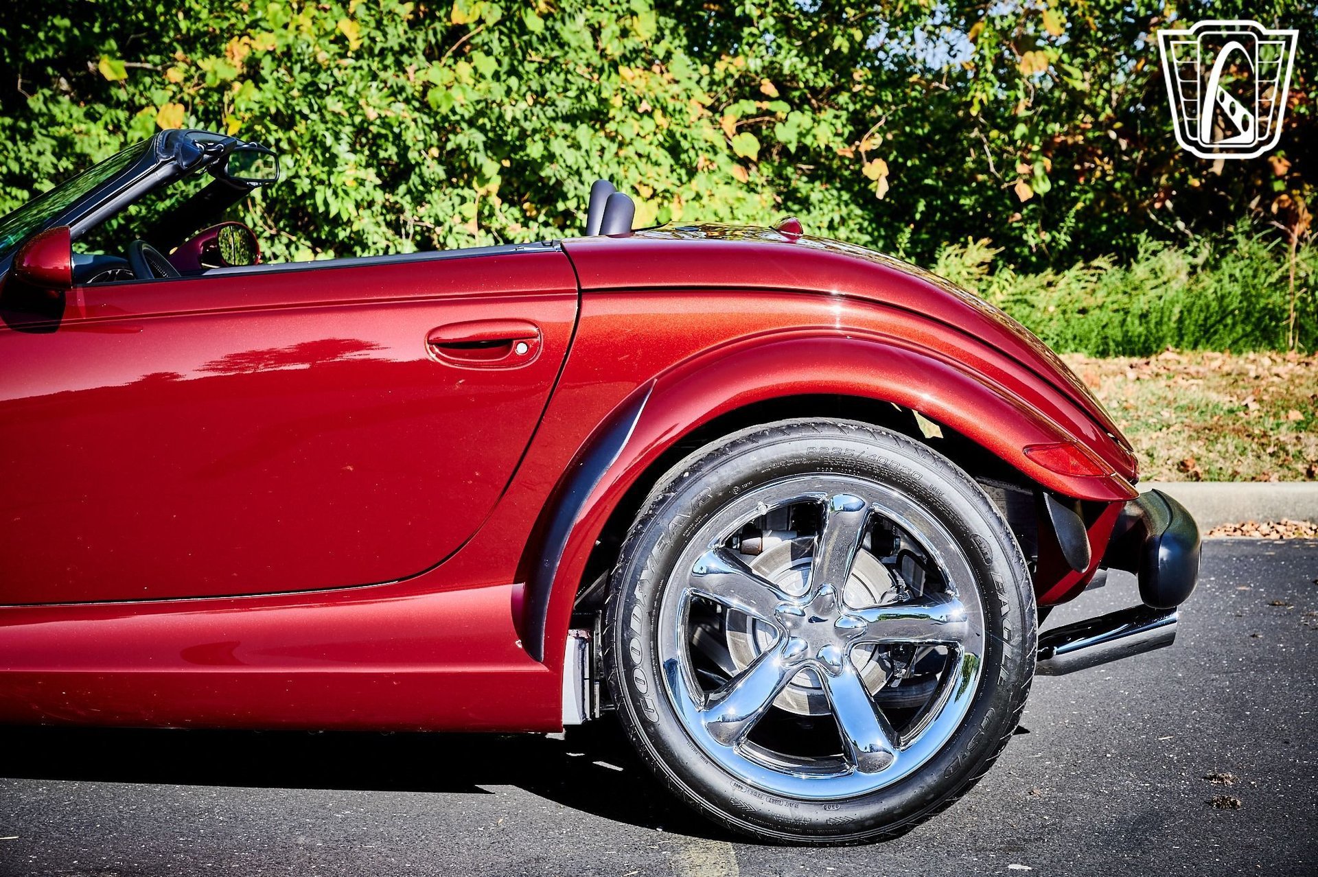 Used 2002 Chrysler Prowler RWD image 28