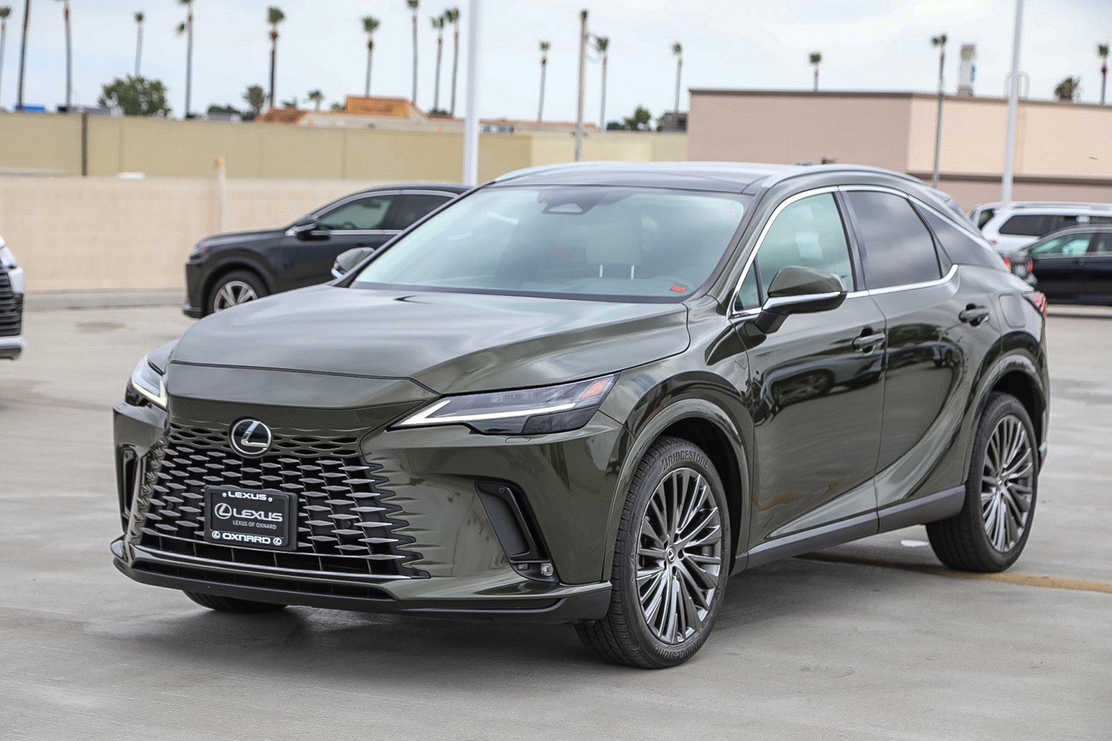 Used 2023 Lexus RX 350 FWD w/ Cold Area Package image 3