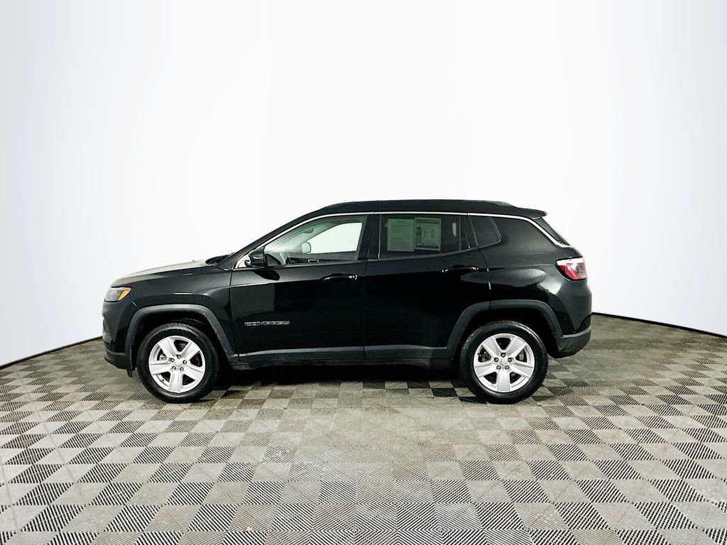 Used 2022 Jeep Compass Latitude w/ Convenience Group image 7