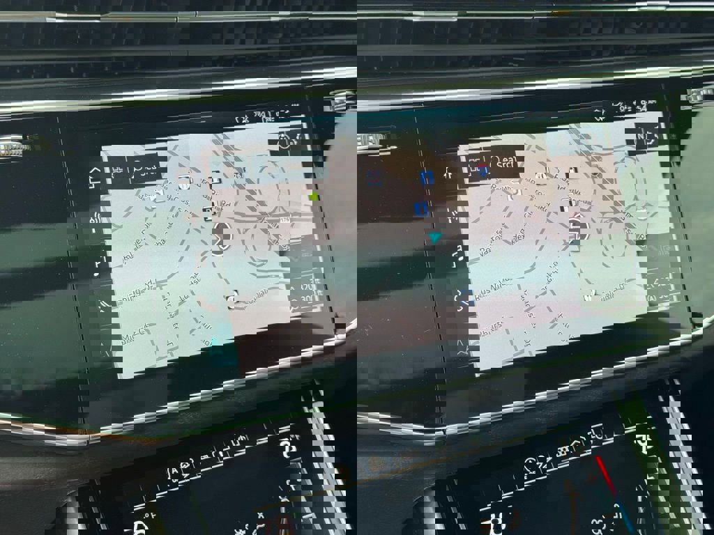 Used 2023 Audi Q8 Premium Plus w/ Premium Plus Package image 34