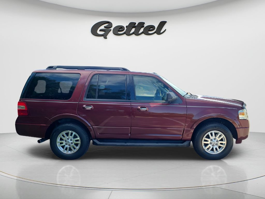 Used 2013 Ford Expedition XLT RWD image 4