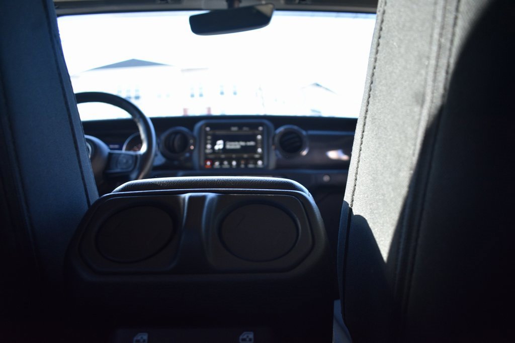 Used 2022 Jeep Gladiator Sport image 30