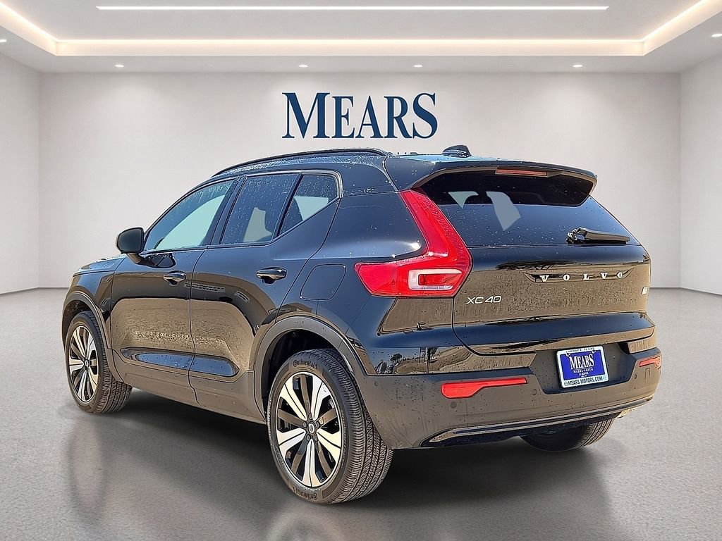 Certified 2023 Volvo XC40 Recharge Plus AWD/4WD image 4