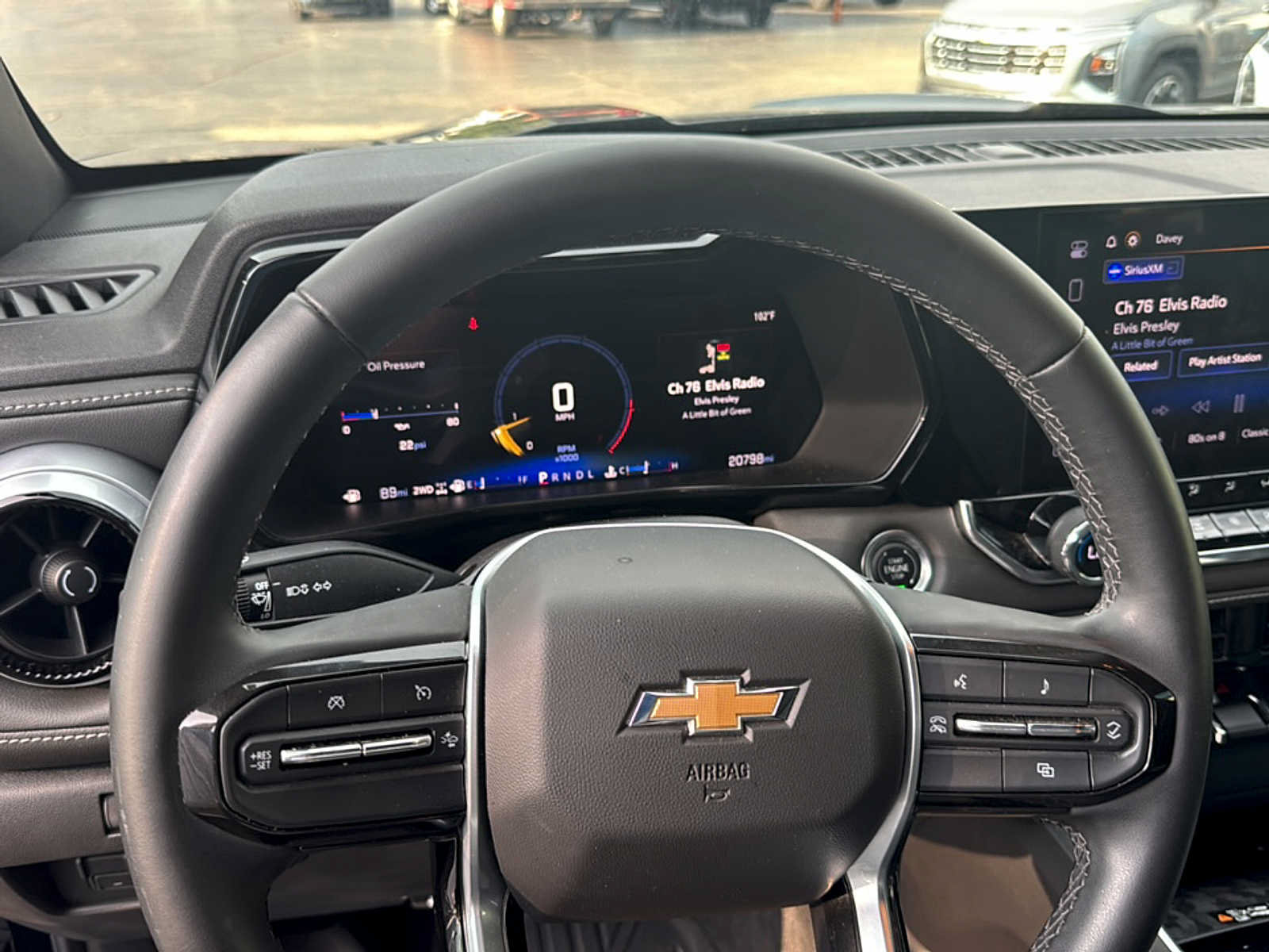 Used 2024 Chevrolet Colorado LT w/ LT Convenience Package II AWD/4WD image 13