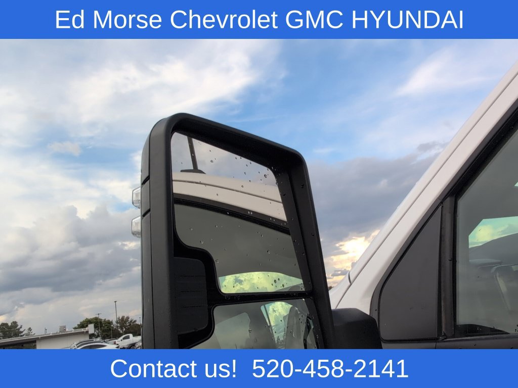 Used 2025 Chevrolet Silverado 2500 LT w/ Convenience Package AWD/4WD image 13