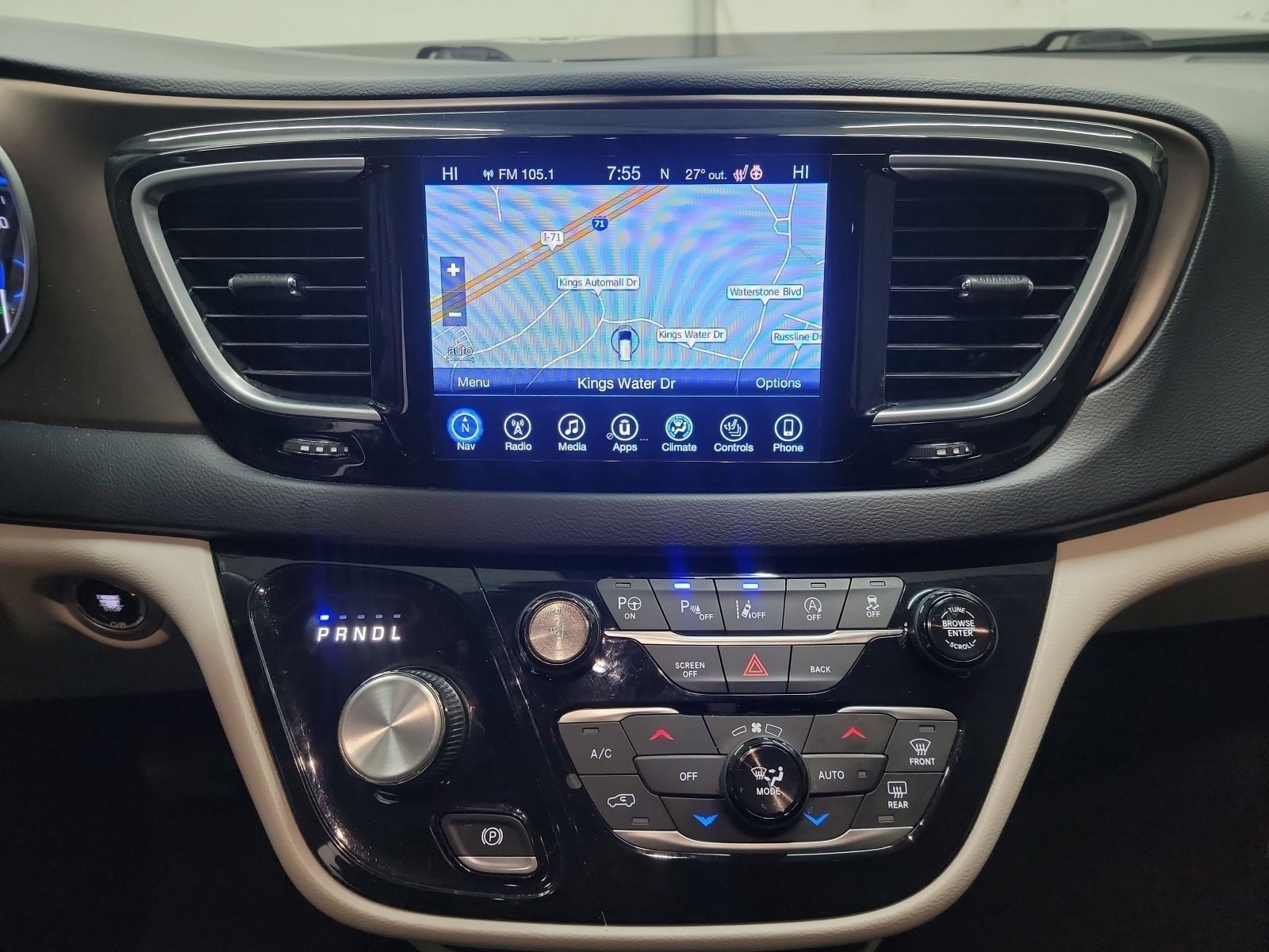 Used 2017 Chrysler Pacifica Touring-L Plus w/ Advanced Safetytec Group image 21