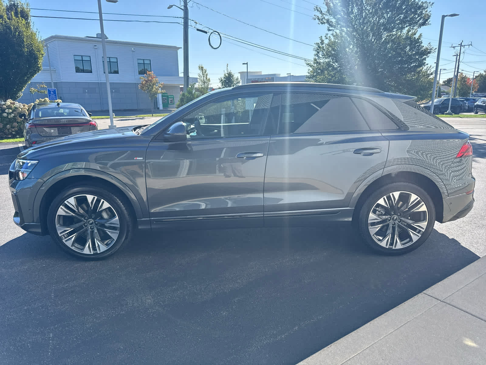 New 2025 Audi Q8 Premium Plus image 5