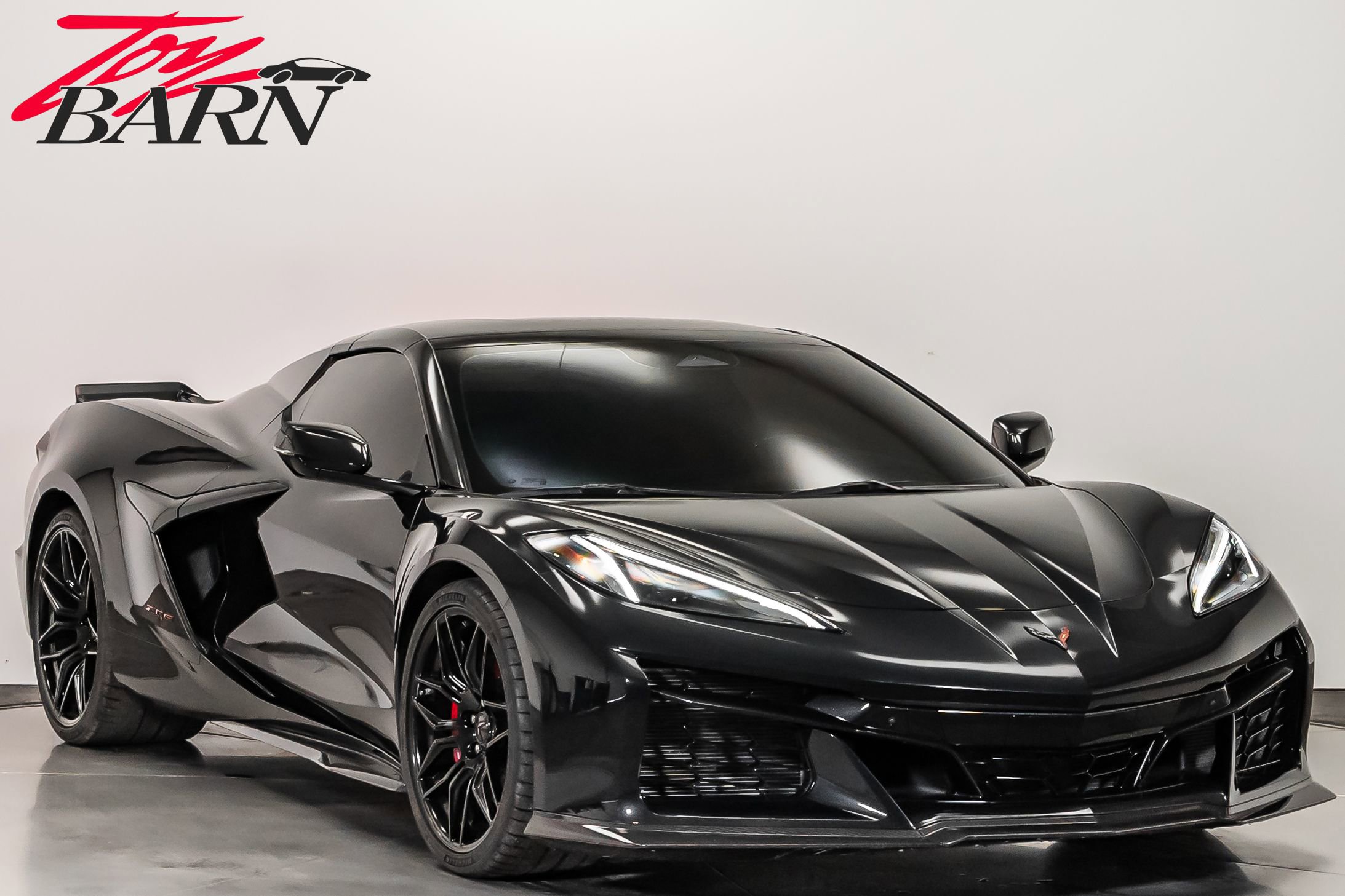 Used 2024 Chevrolet Corvette Z06 w/ Stealth Interior Trim Package image 7