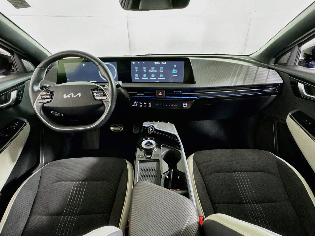 Used 2024 Kia EV6 GT-Line AWD/4WD image 30