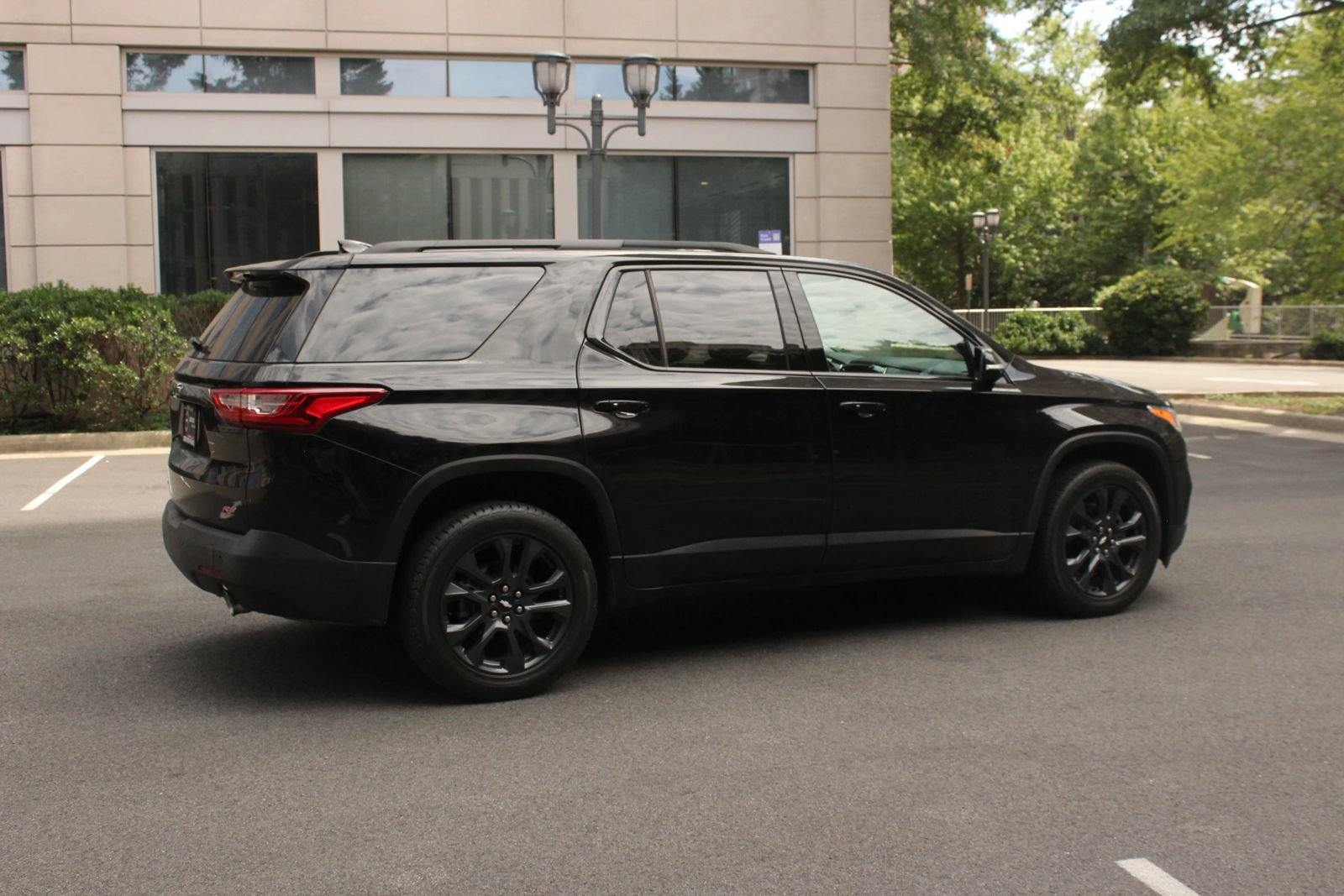 Used 2019 Chevrolet Traverse RS AWD/4WD image 7