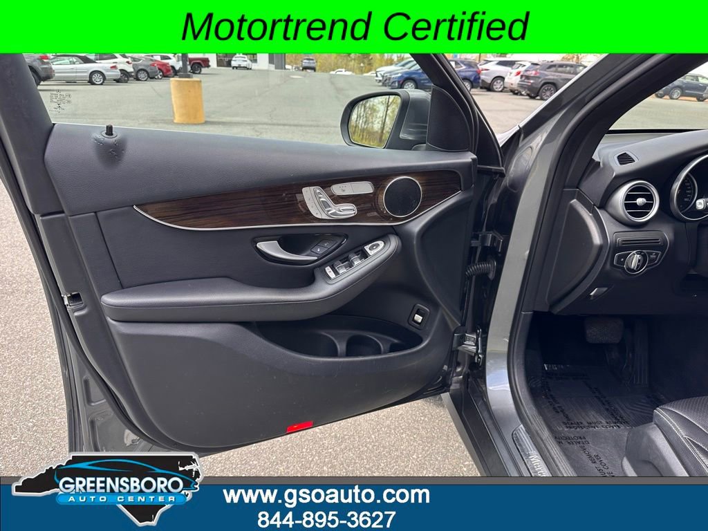 Used 2017 Mercedes-Benz GLC 300 4MATIC w/ Premium 1 Package image 14