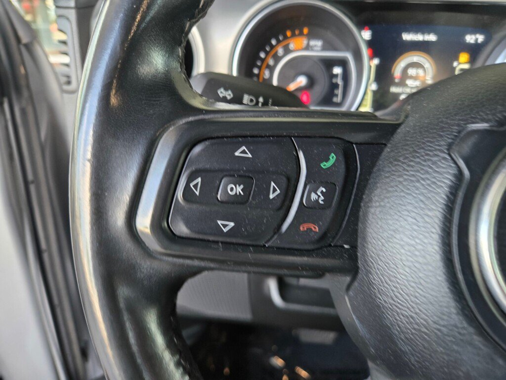 Used 2021 Jeep Wrangler Unlimited Sport AWD/4WD image 25