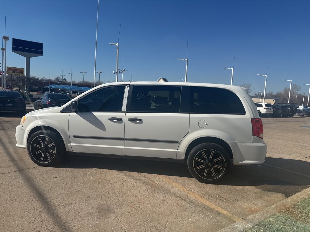 Used 2012 RAM C/V image 6
