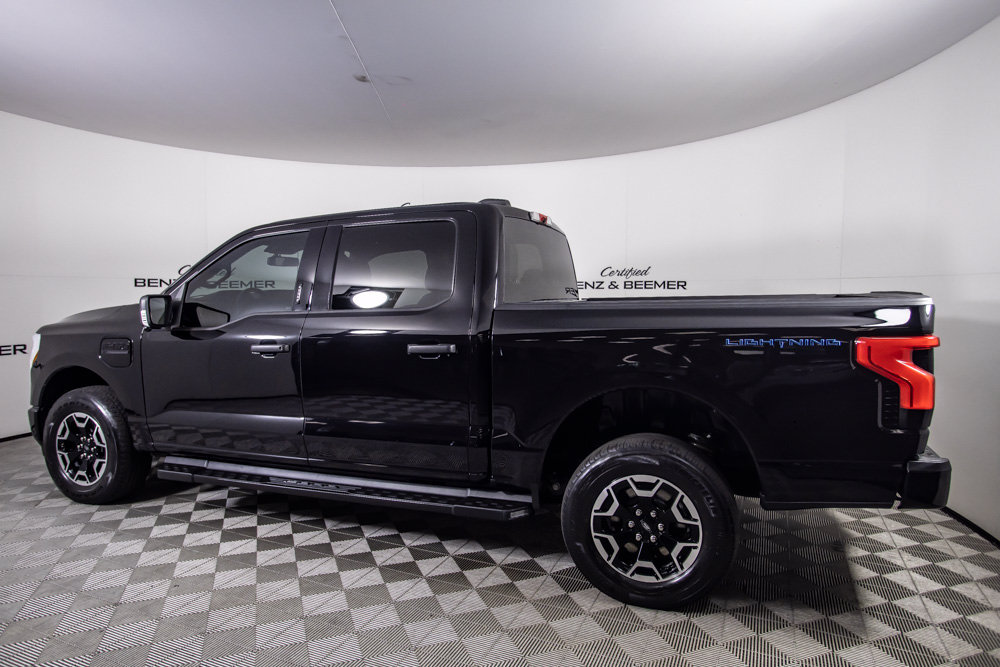 Used 2023 Ford F150 Lightning XLT AWD/4WD image 10