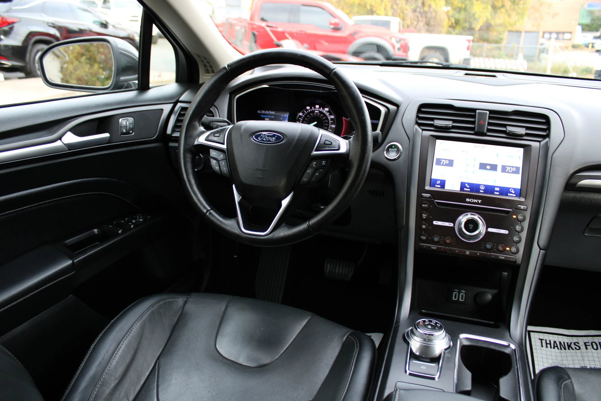 Used 2020 Ford Fusion Titanium image 9