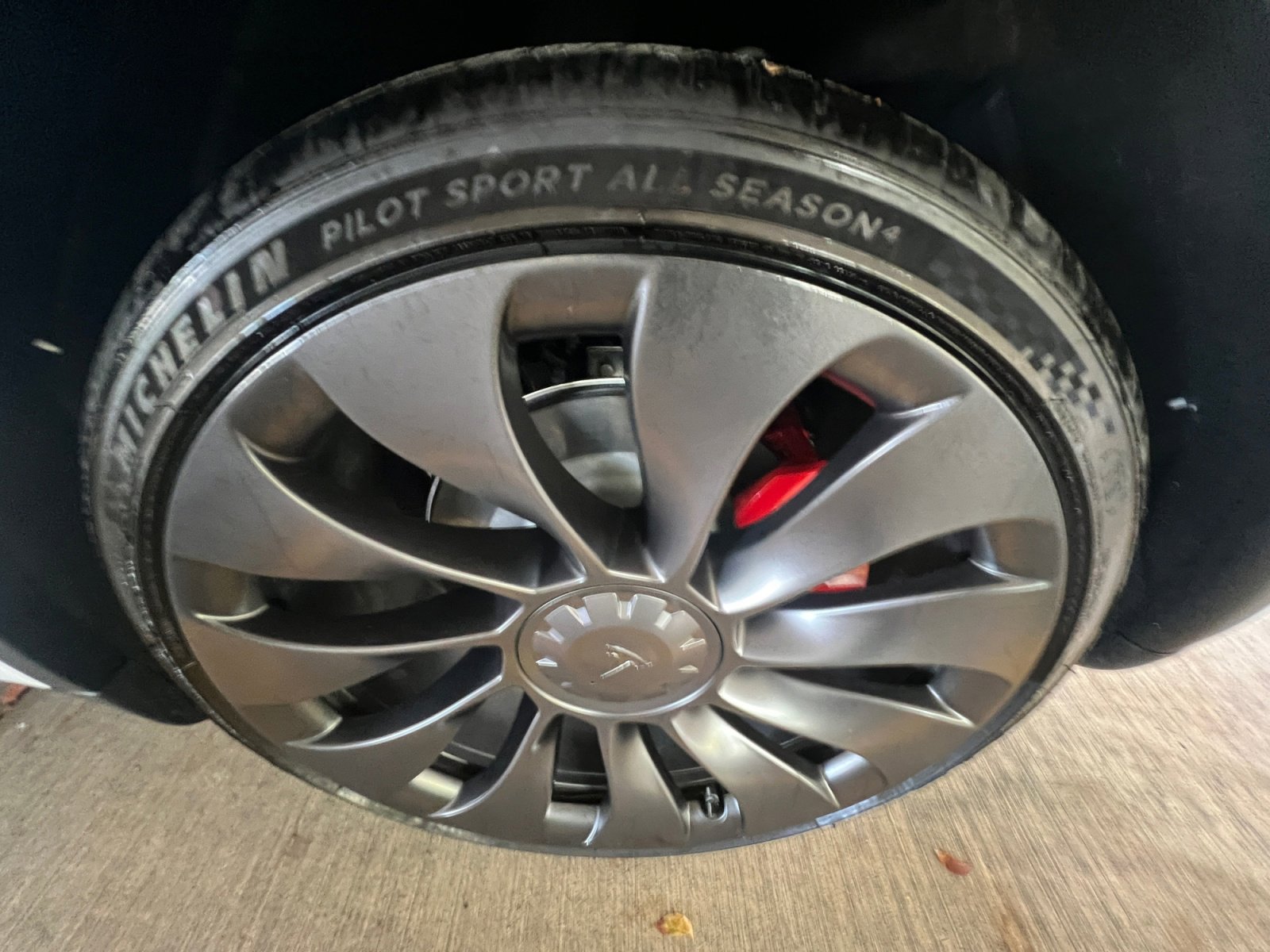 Used 2022 Tesla Model Y Performance image 29