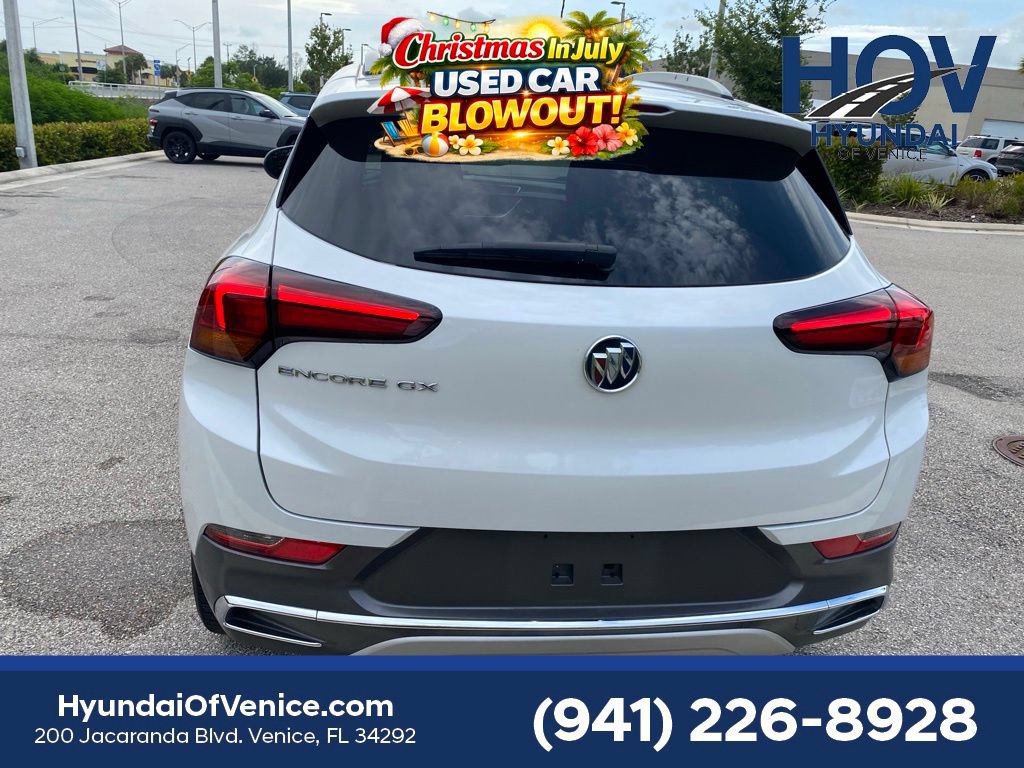 Used 2022 Buick Encore GX Essence w/ Experience Buick Package FWD image 39