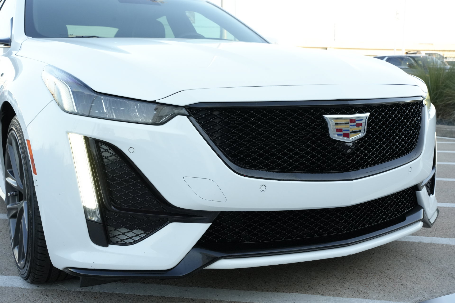 Certified 2025 Cadillac XT4 Sport FWD image 25
