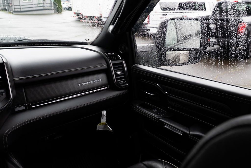 Used 2024 RAM 2500 Limited image 11