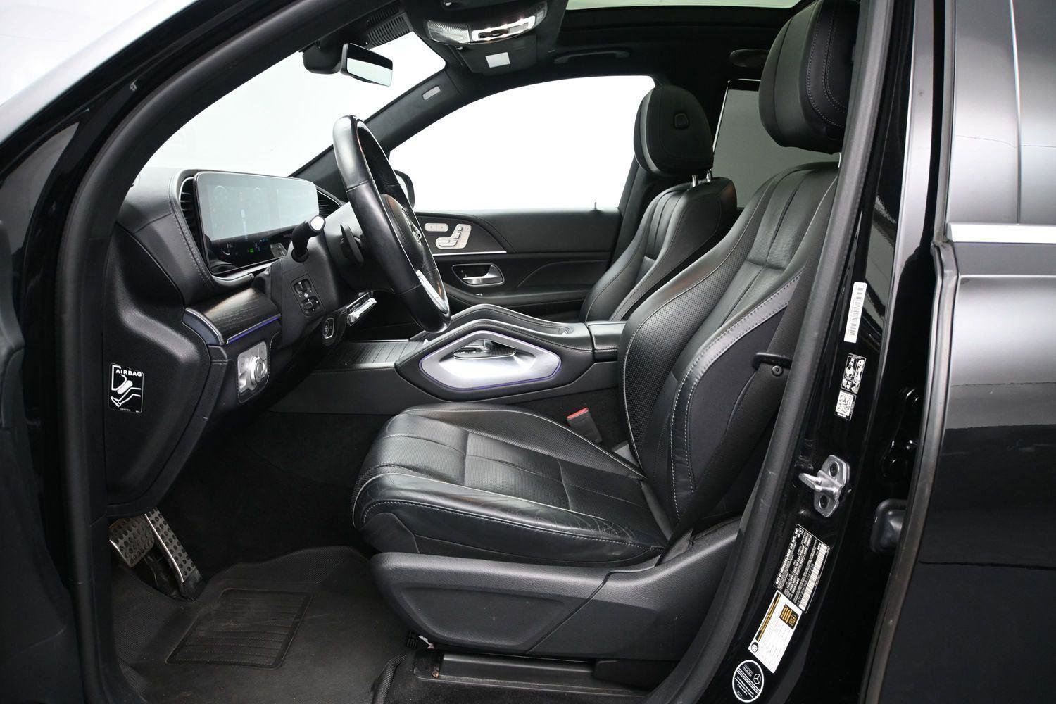 Used 2021 Mercedes-Benz GLS 580 4MATIC image 7