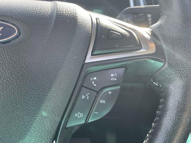 Used 2020 Ford Edge Titanium w/ Equipment Group 301A FWD image 23