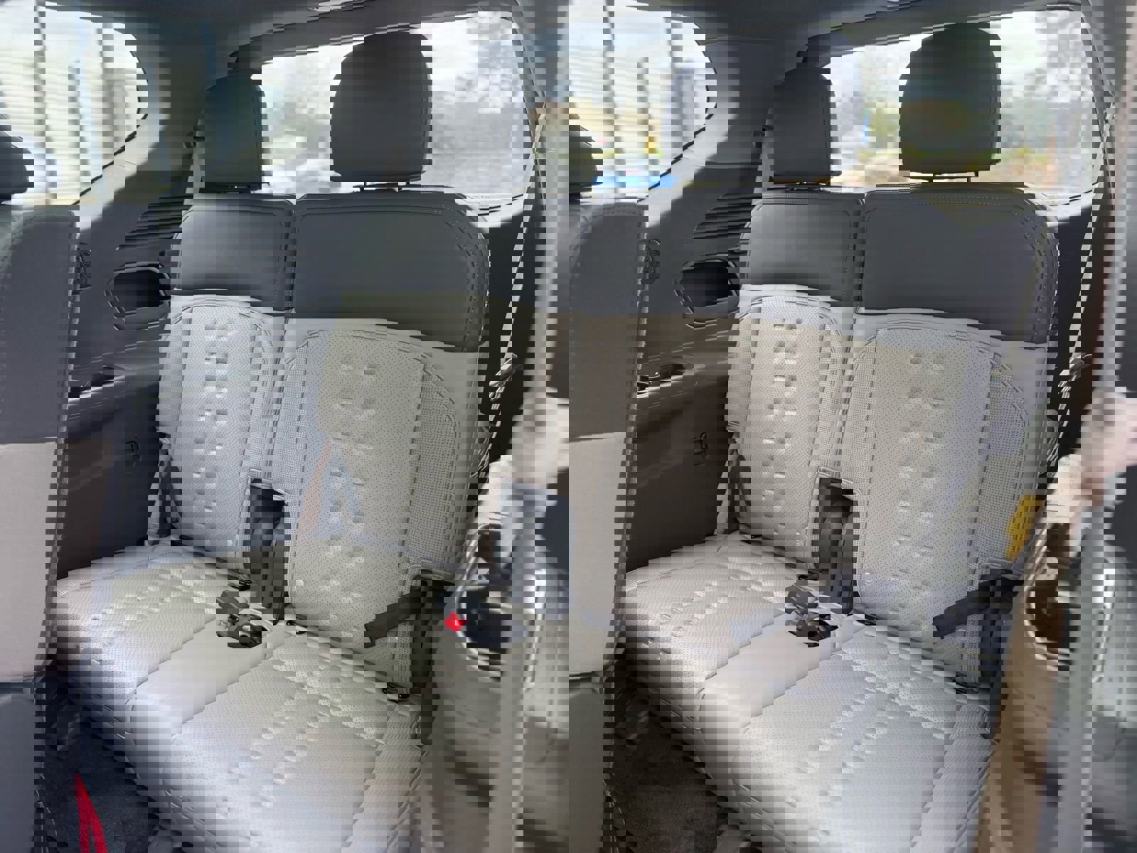 Used 2024 Kia EV9 Wind image 8