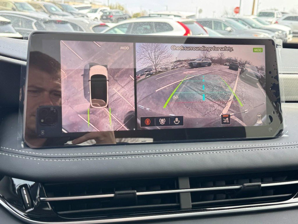 New 2026 INFINITI QX60 Luxe w/ Cargo Package image 15