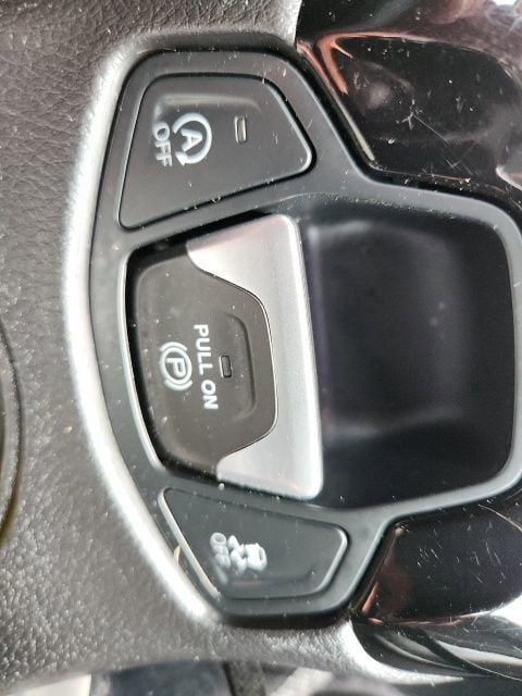Used 2019 Jeep Compass Limited image 19