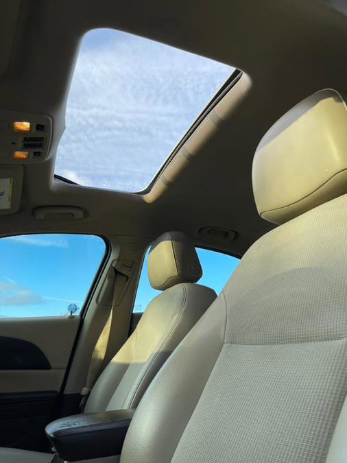 Used 2016 Chevrolet Malibu LT image 28