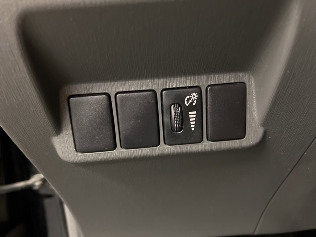 Used 2014 Toyota Prius V Three image 23