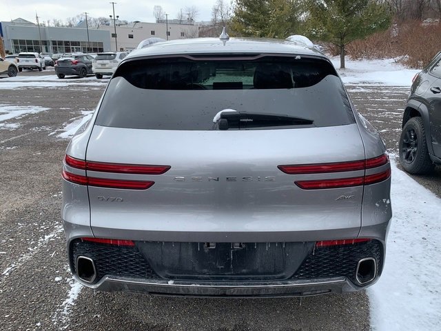 Used 2025 Genesis GV70 2.5T image 3