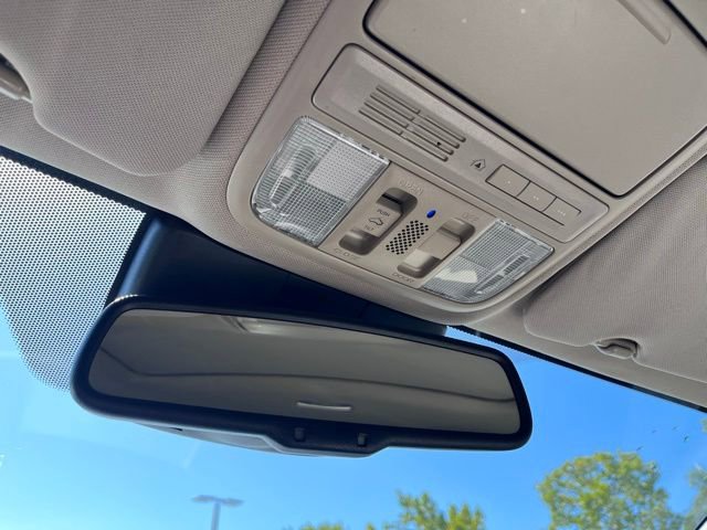 Used 2016 Honda CR-V Touring image 10