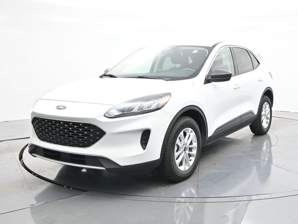 Used 2022 Ford Escape SE