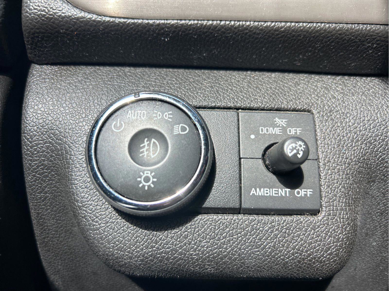 Used 2014 GMC Acadia Denali image 26