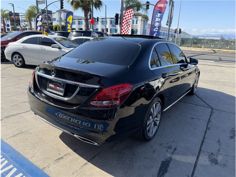 Used 2018 Mercedes-Benz C 300 Sedan image 6