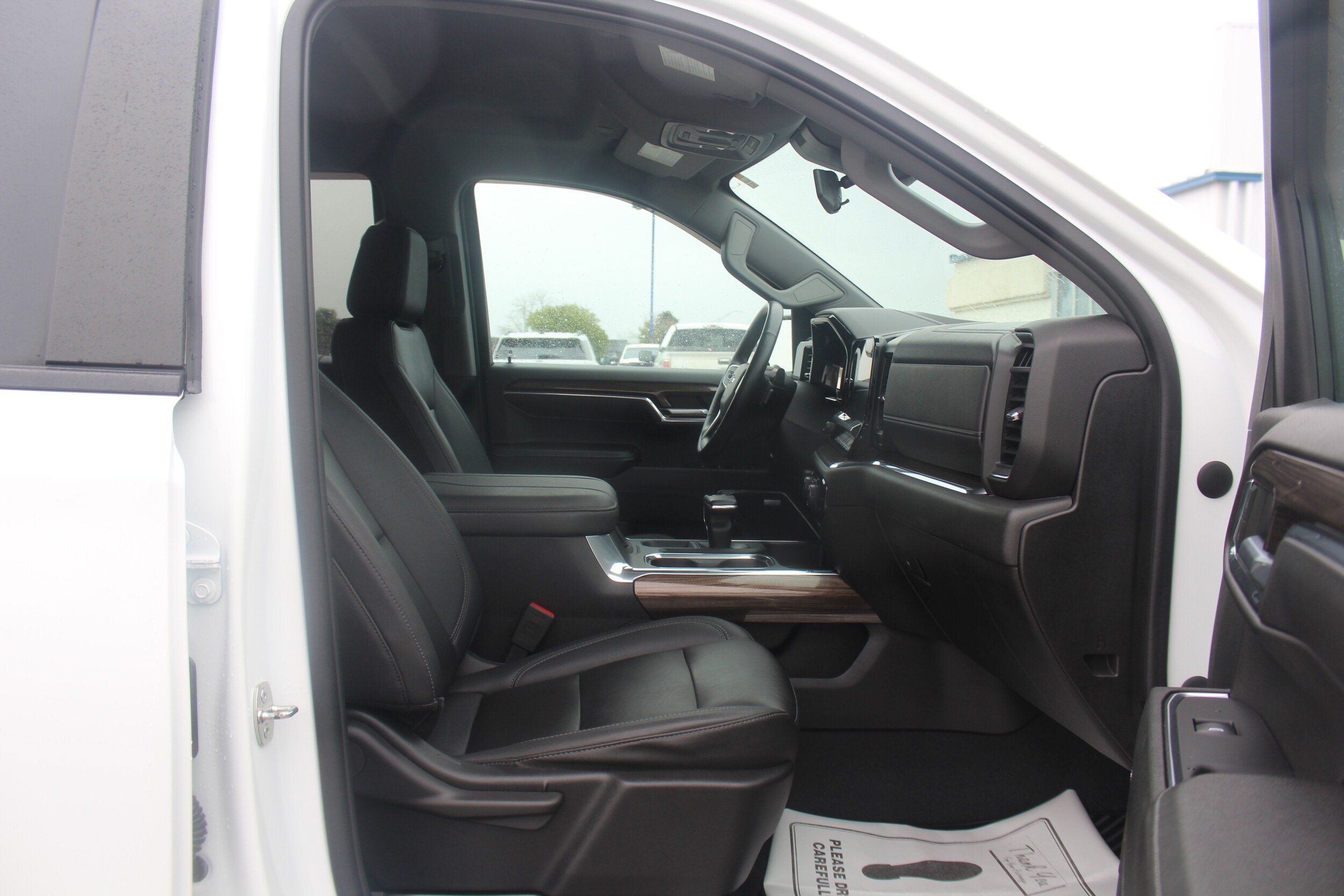 Used 2023 Chevrolet Silverado 1500 RST w/ Convenience Package II AWD/4WD image 18