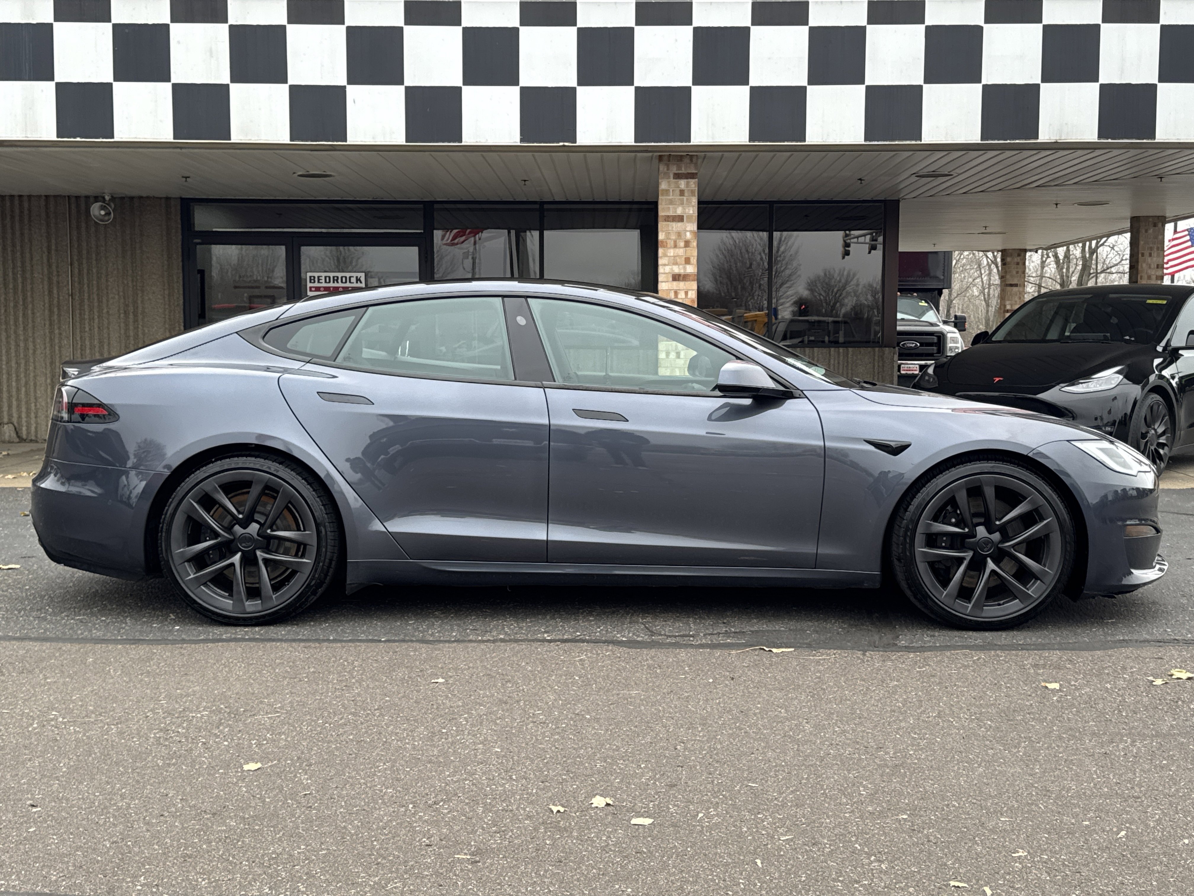 Used 2022 Tesla Model S image 8