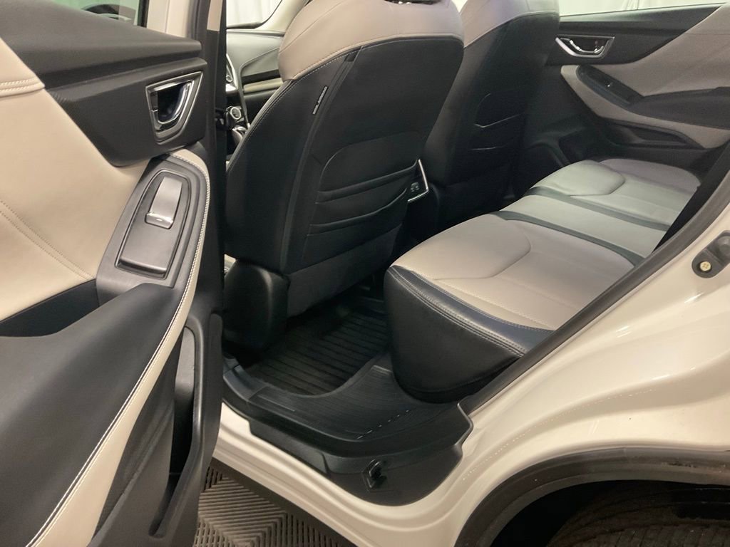 Used 2023 Subaru Forester Limited AWD/4WD image 28