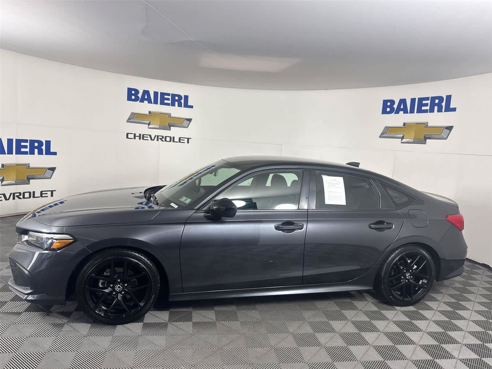 Used 2024 Honda Civic Sport image 2