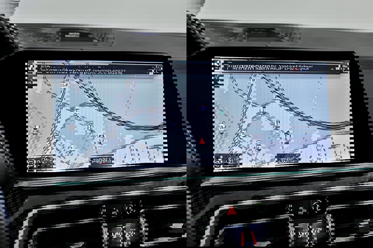 Used 2020 BMW X5 M Competition w/ Executive Package image 30