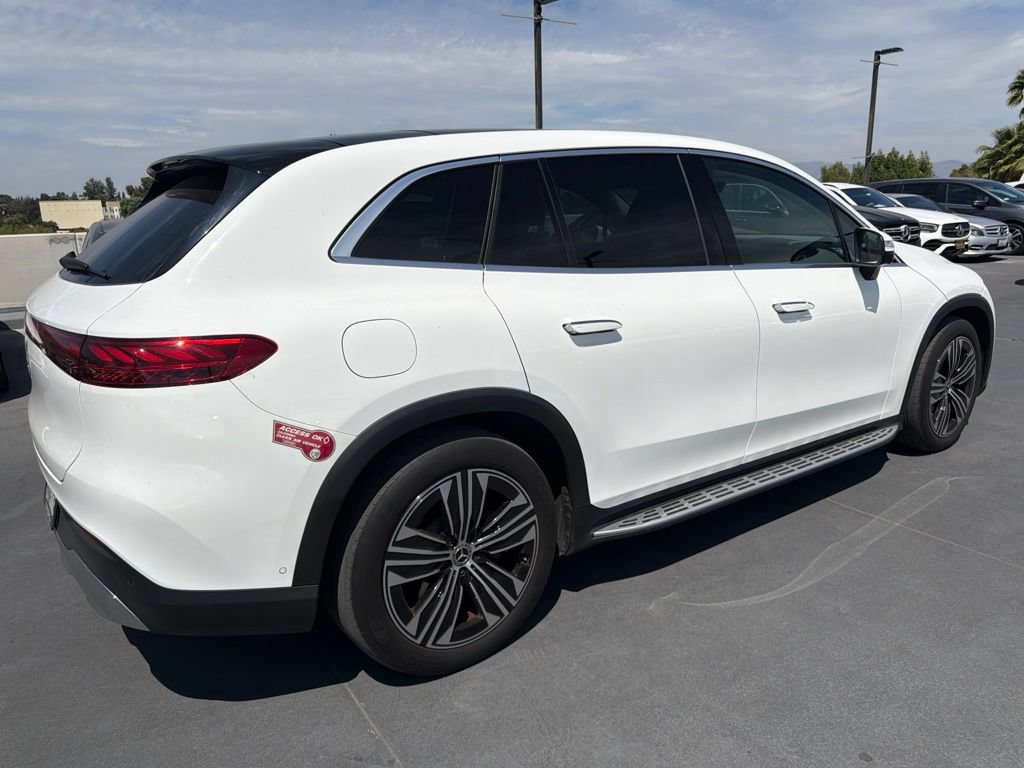 Certified 2024 Mercedes-Benz EQS 450+ SUV image 3