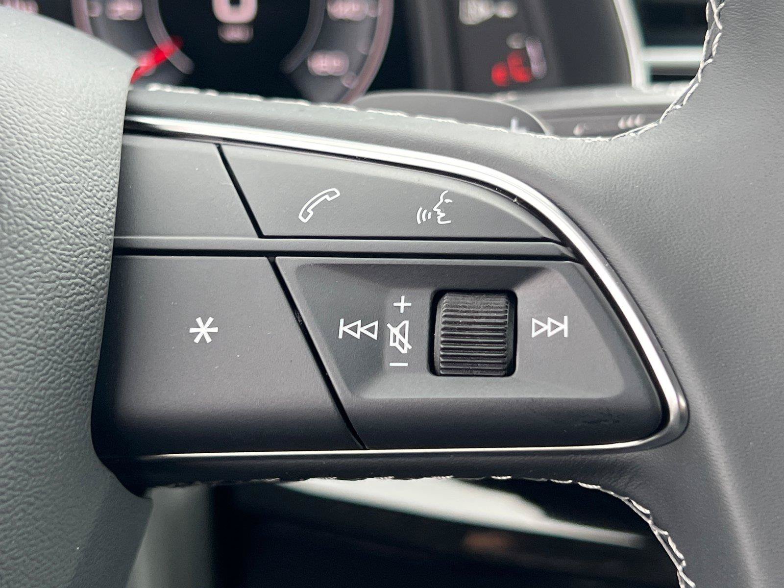 New 2027 Audi Q8 Premium Plus AWD/4WD image 19