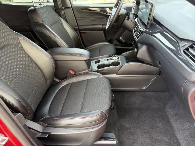 Used 2025 Ford Escape ST-Line Select w/ Tech Pack #1 AWD/4WD image 14